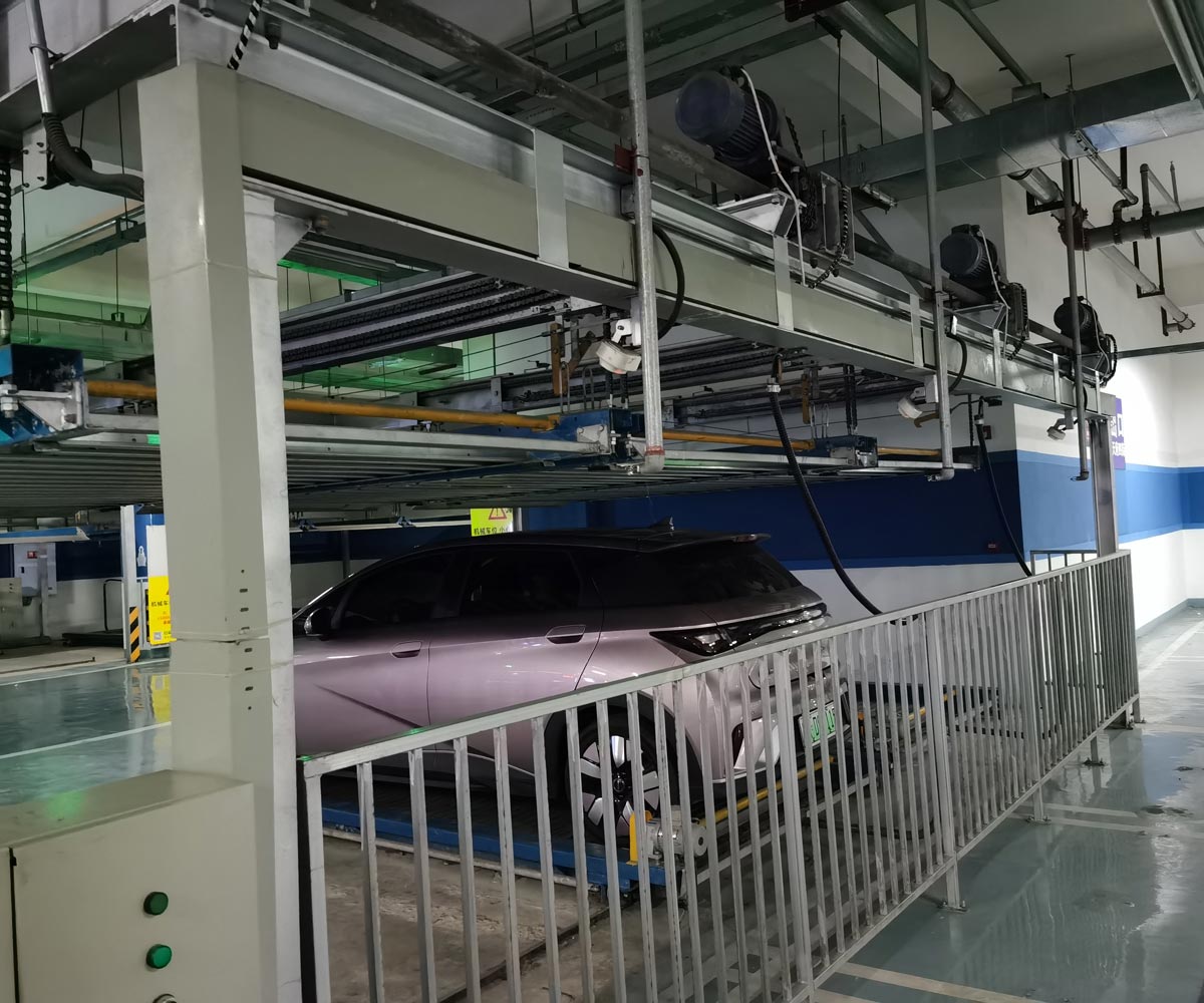會理單列PSH2二層升降橫移機械式立體停車設備